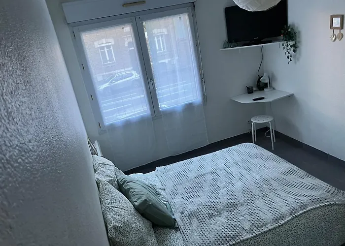 Bien Situe - Proche Centre Bd Jules Verne Apartman *