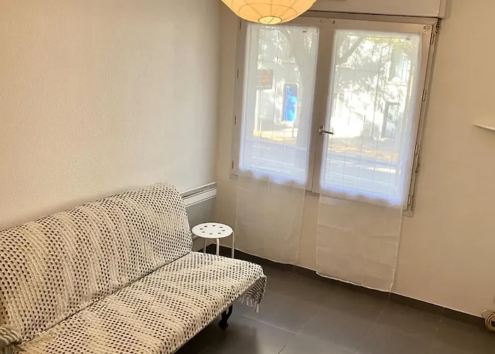 Bien Situe - Proche Centre Bd Jules Verne Apartman *