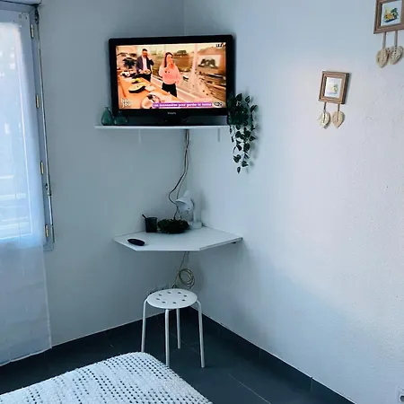 Bien Situe - Proche Centre Bd Jules Verne Apartamento