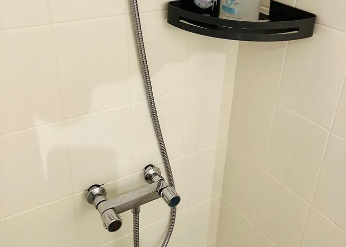 Bien Situé - Proche Centre Bd Jules Verne